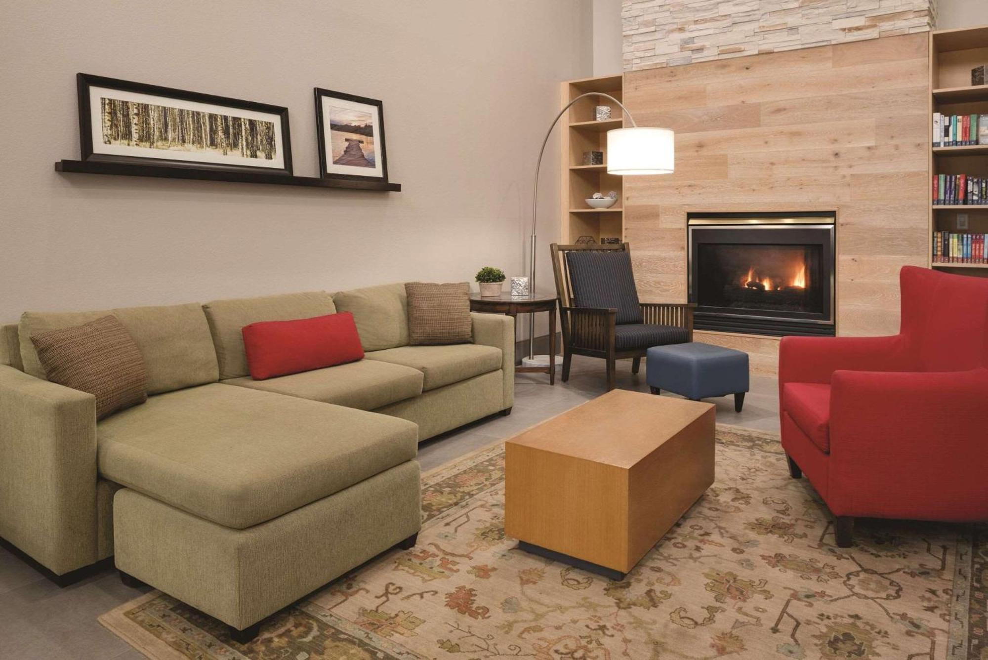 Country Inn & Suites By Radisson, Cedar Falls, Ia Exteriör bild