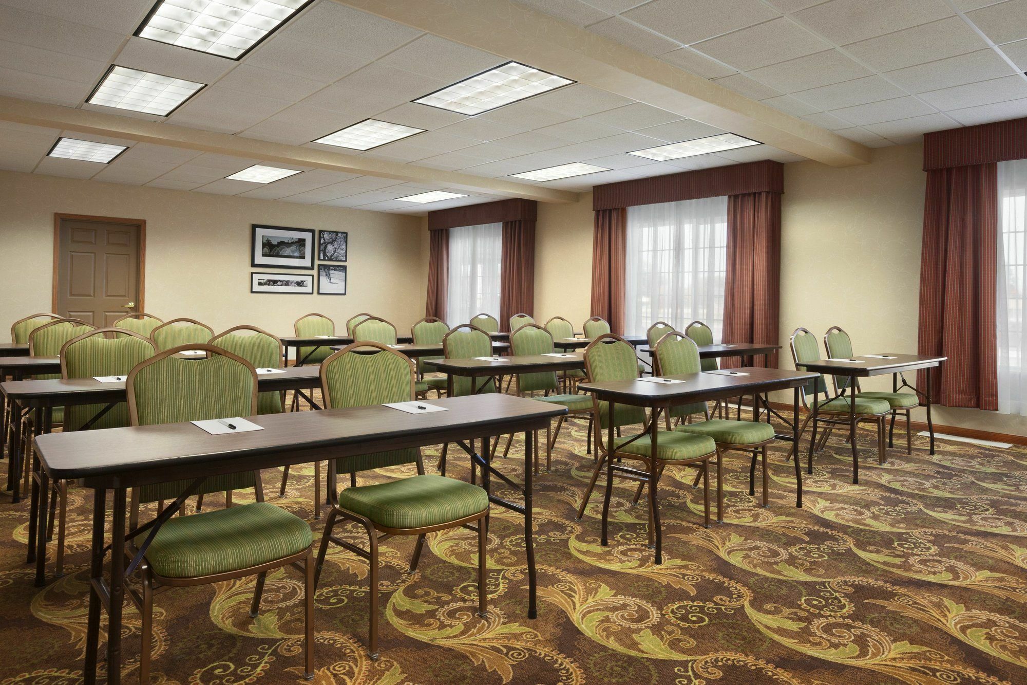Country Inn & Suites By Radisson, Cedar Falls, Ia Exteriör bild